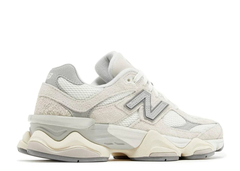 New Balance 9060 " Sea Salt"